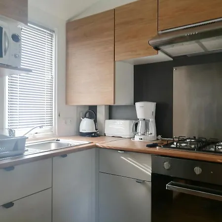 Mobil-home 2 Camping 4 Etoiles Campsite Frejus
