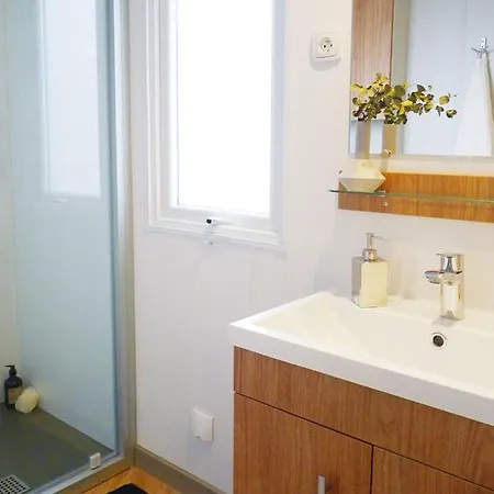 Mobil-home 2 4 Etoiles *